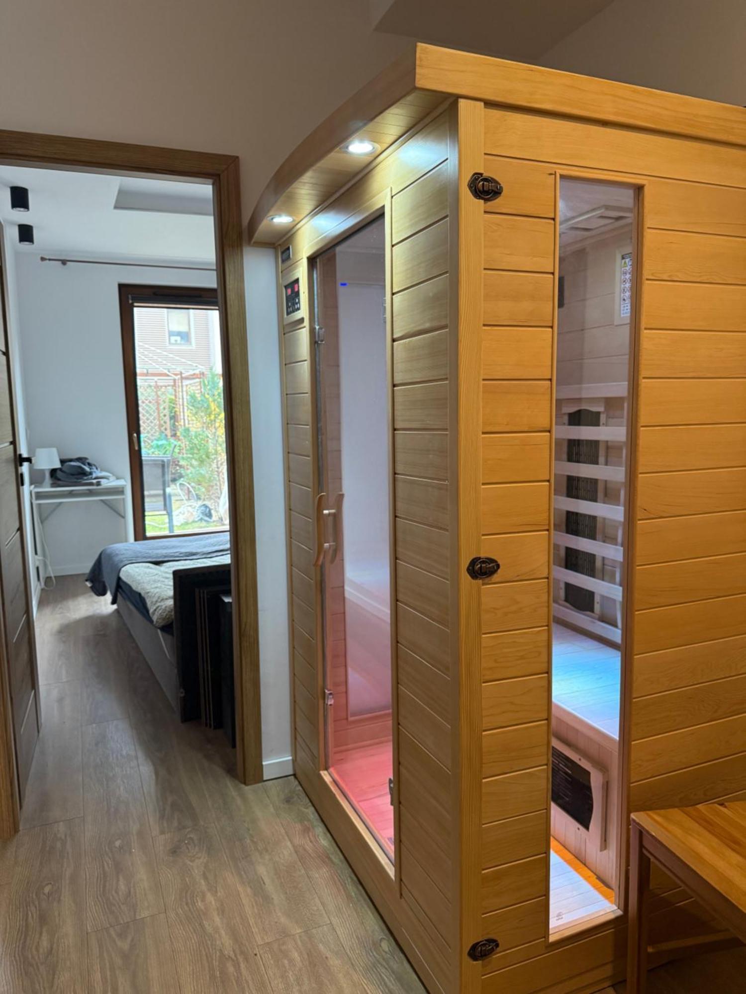 - Przy Plazy Z Sauna